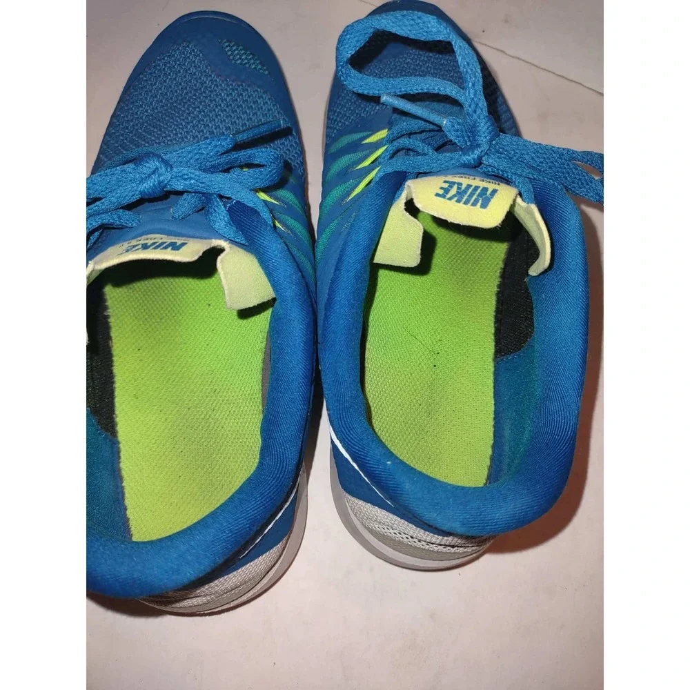 Nike free running